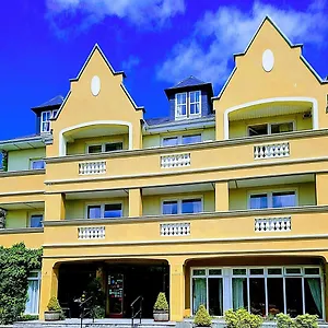 Earls Court House 4* Killarney