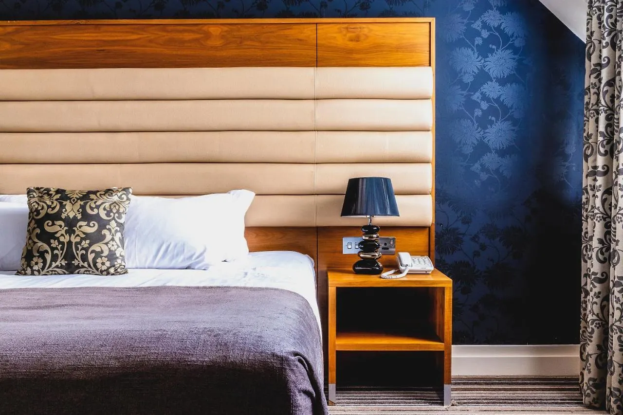 Westport Country Lodge Hotel