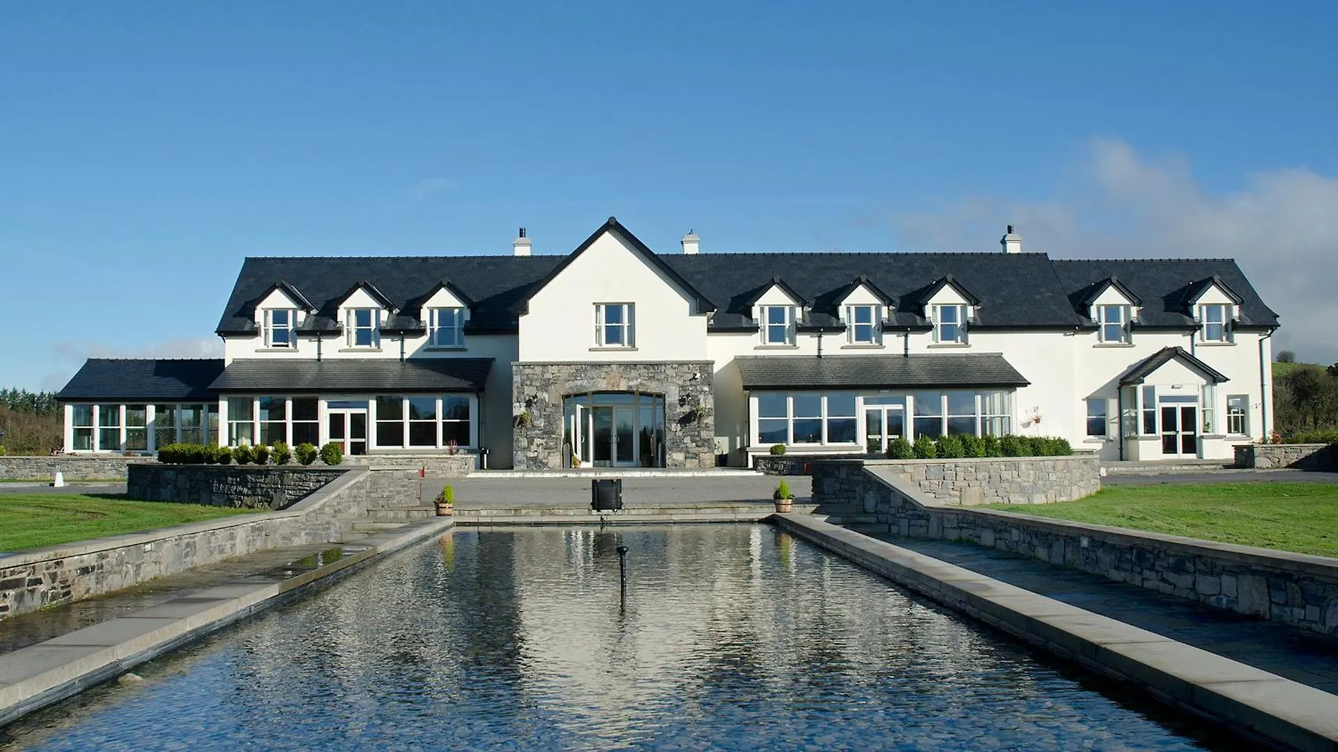 Westport Country Lodge Hotel